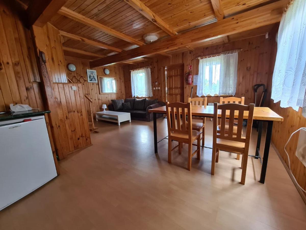 Dworek Tucholski Zblewo Exteriör bild