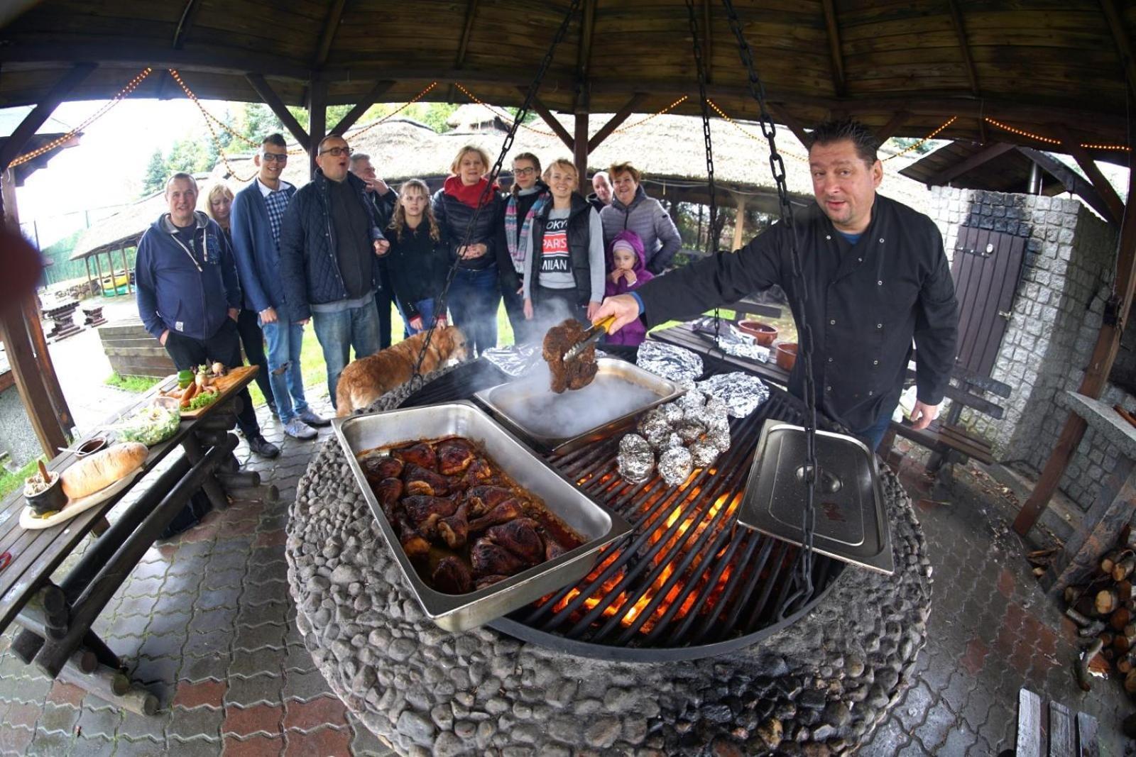 Dworek Tucholski Zblewo Exteriör bild